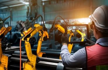 smart-industry-robot-arms-digital-factory-production-technology-(1)